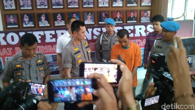 010335f8 3075 4f13 a503 e2c3800481ed 169