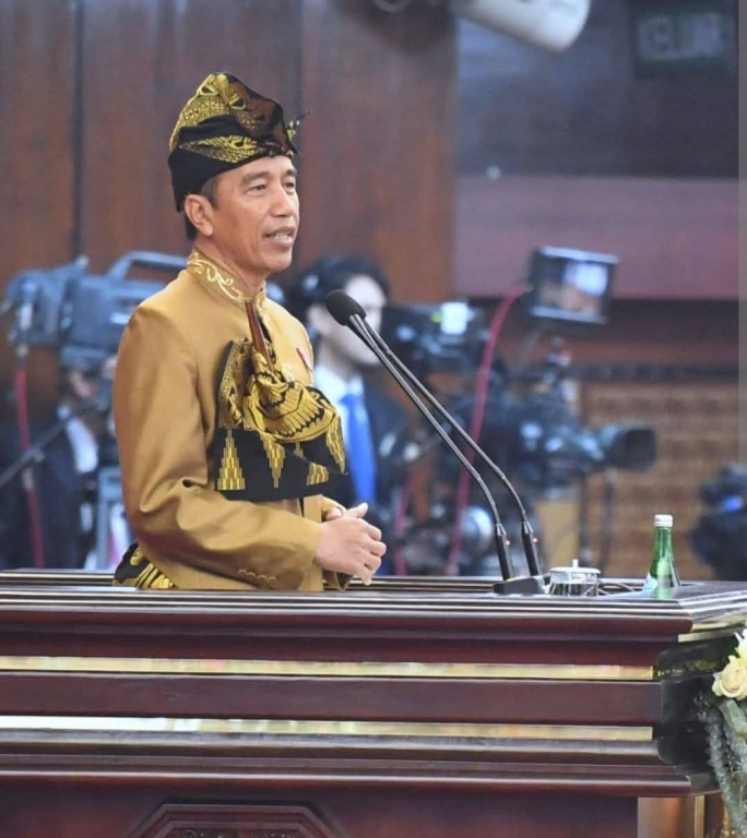 Drama Politik Banteng Solo: Pidato Penyesalan Jokowi