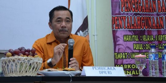 komisi iii ungkap ada pengusaha kapolri swasta atur mutasi hingga proyek polri